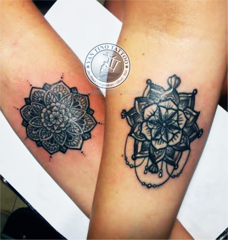 mandala-tattoo-out-line-tattooubud-hand-freehand-bali-studio (1)