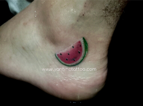 melon-tattoo-bali-full-color-realistic-toop-bali-kuta